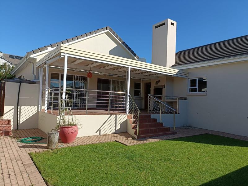 2 Bedroom Property for Sale in Groenkloof Retirement Village Western Cape